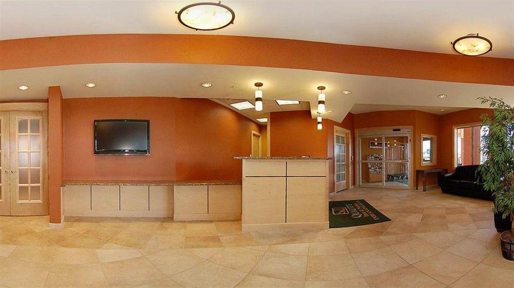 Hotel Baymont By Wyndham Indianapolis East Exterior foto